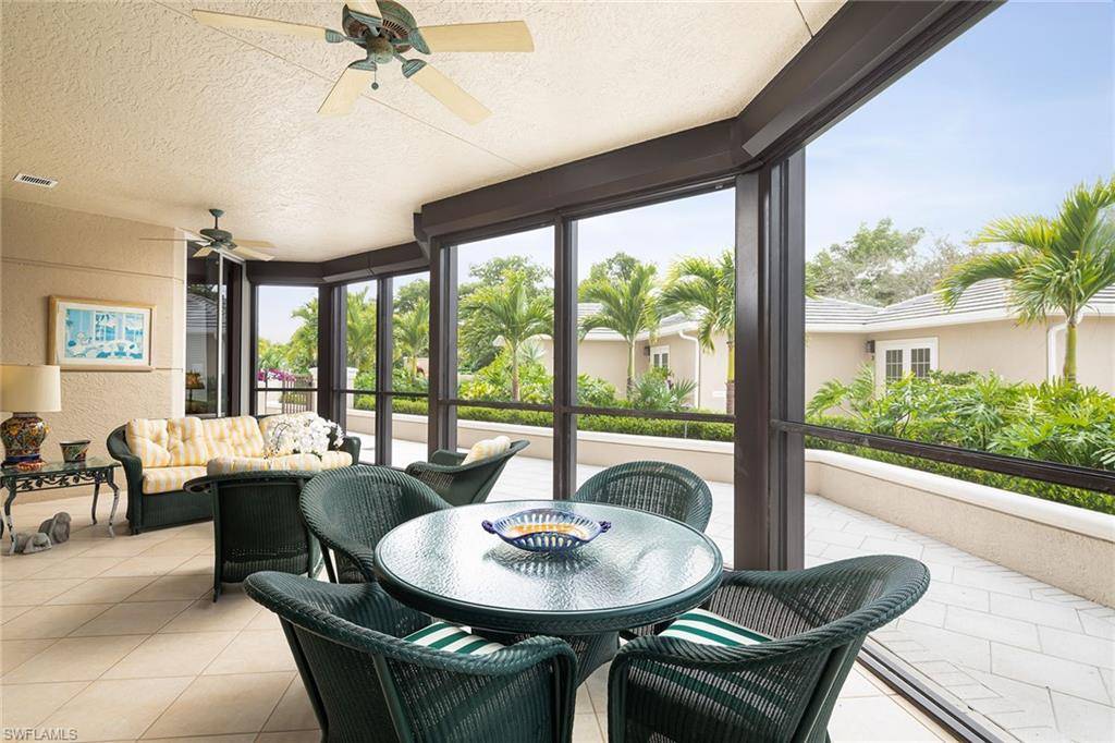 Naples, FL 34108,8960 Bay Colony DR #104