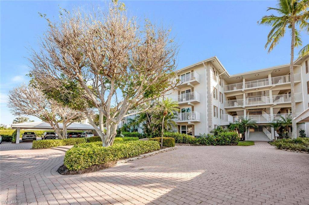 Naples, FL 34103,2800 Gulf Shore BLVD N #303