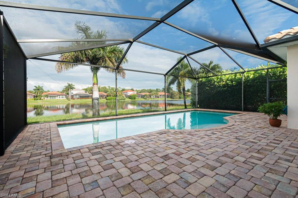 Naples, FL 34112,7798 Martino CIR