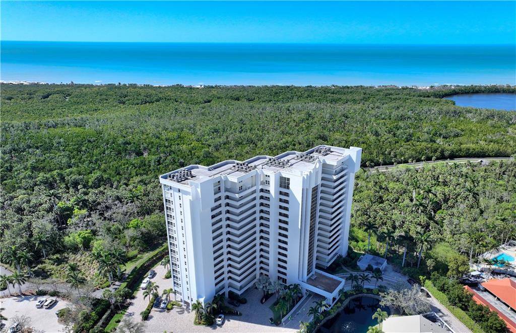 Naples, FL 34108,6361 Pelican Bay BLVD #1405