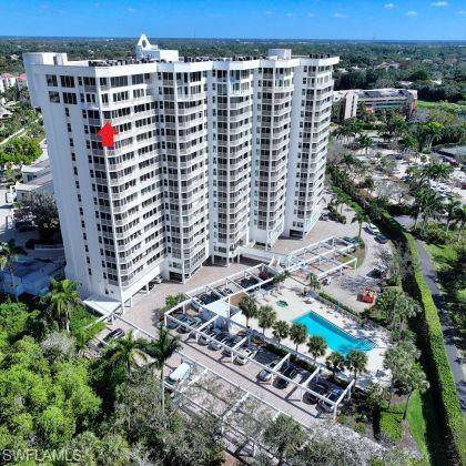 Naples, FL 34108,6361 Pelican Bay BLVD #1405