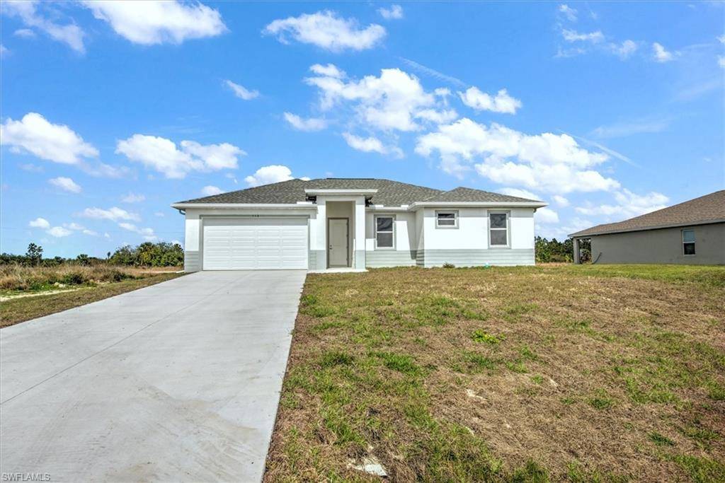 Labelle, FL 33935,112 Bethlehem PL