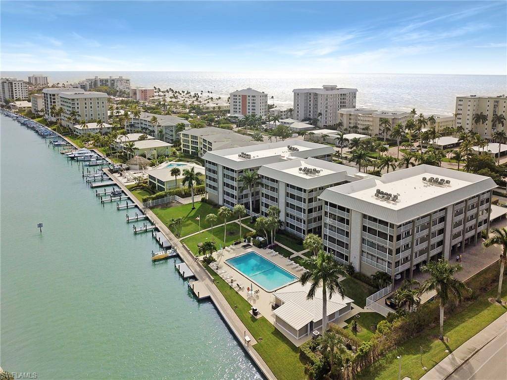 Naples, FL 34103,2880 Gulf Shore BLVD N #206