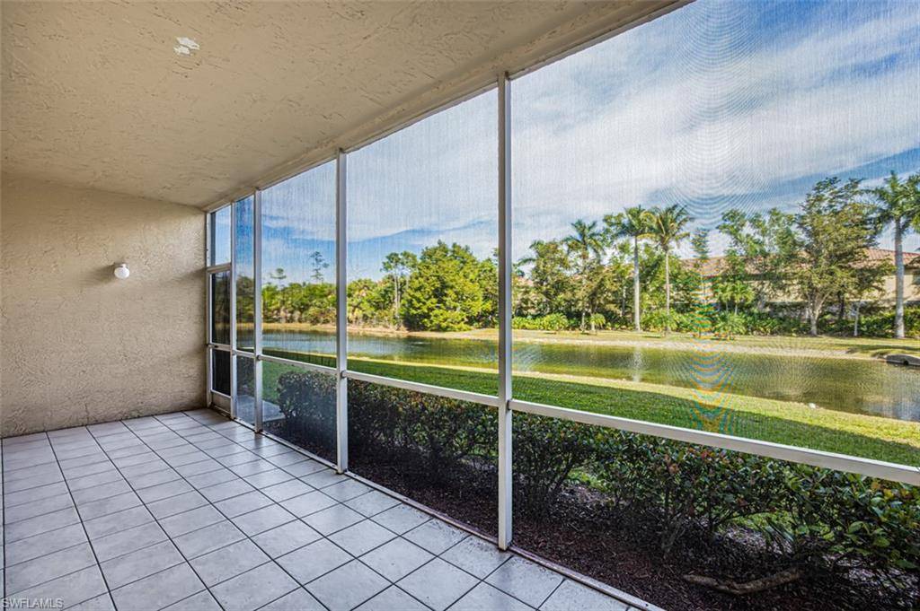 Fort Myers, FL 33919,14831 Park Lake DR #111