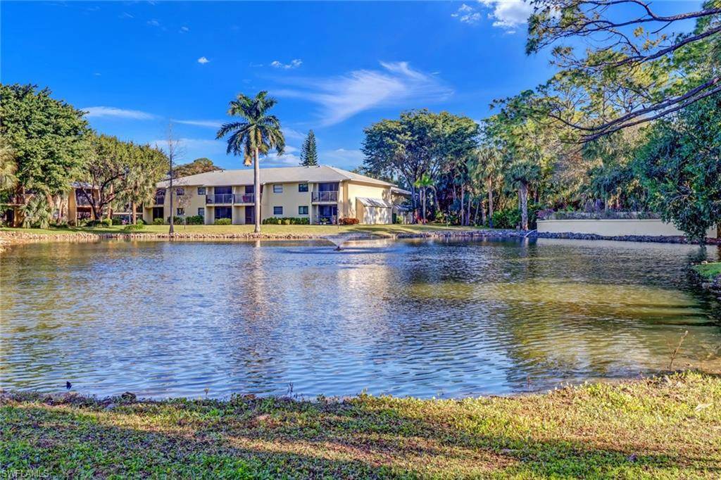 Bonita Springs, FL 34135,28200 Pine Haven WAY #52