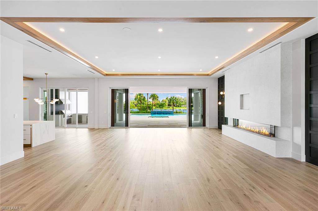 Naples, FL 34109,2337 Anthony CT