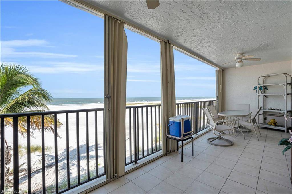 Fort Myers Beach, FL 33931,2532 Estero BLVD #104