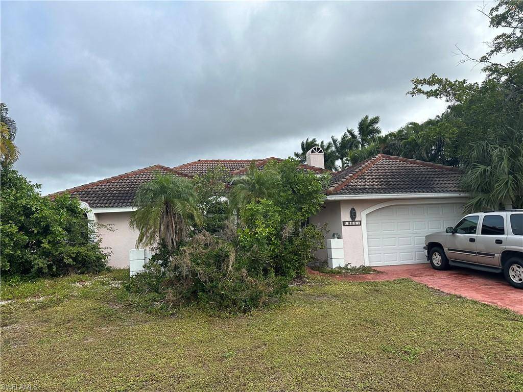 Cape Coral, FL 33904,905 Dolphin DR