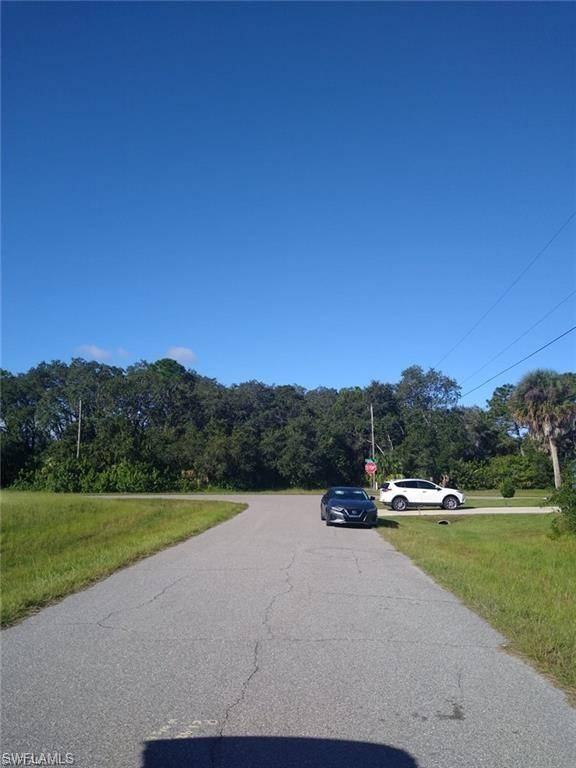 Rotonda West, FL 33947,104 Lantana RD