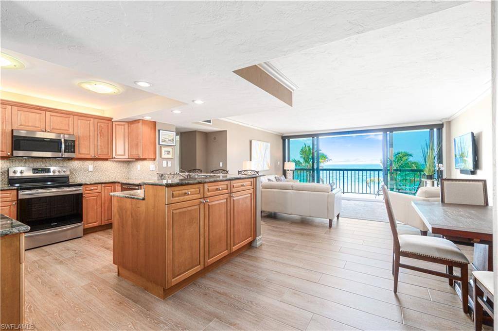 Bonita Springs, FL 34134,26300 Hickory BLVD #401