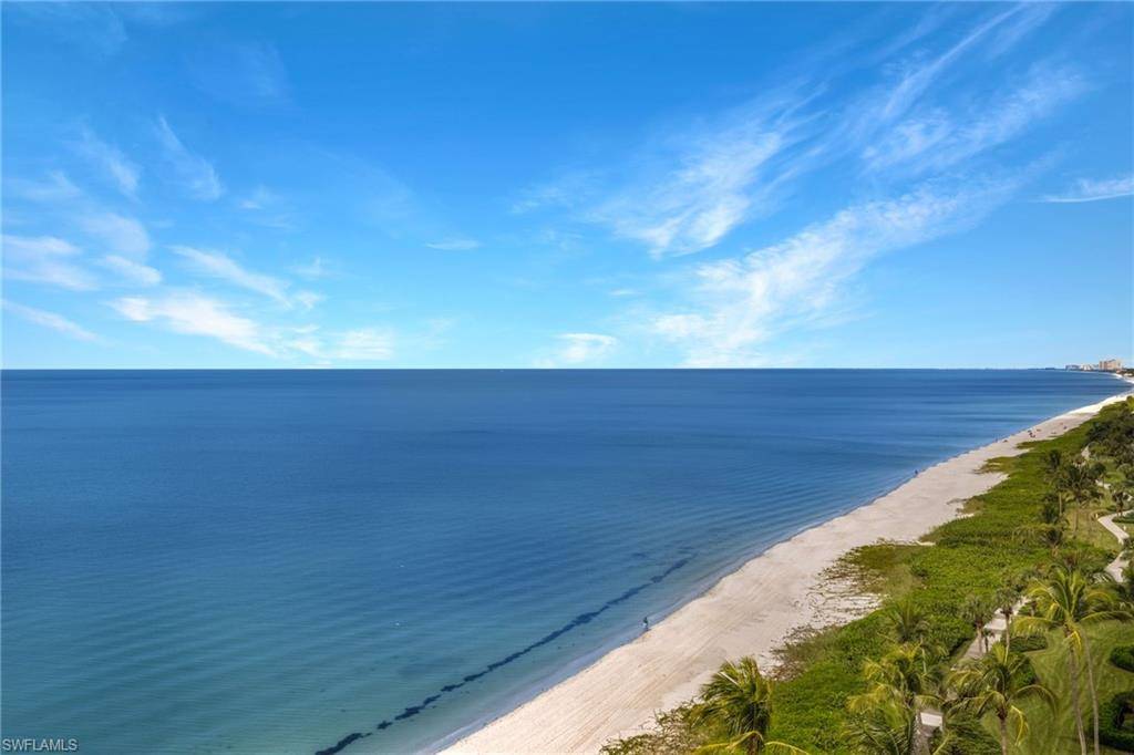 Naples, FL 34103,4001 Gulf Shore BLVD N #1106