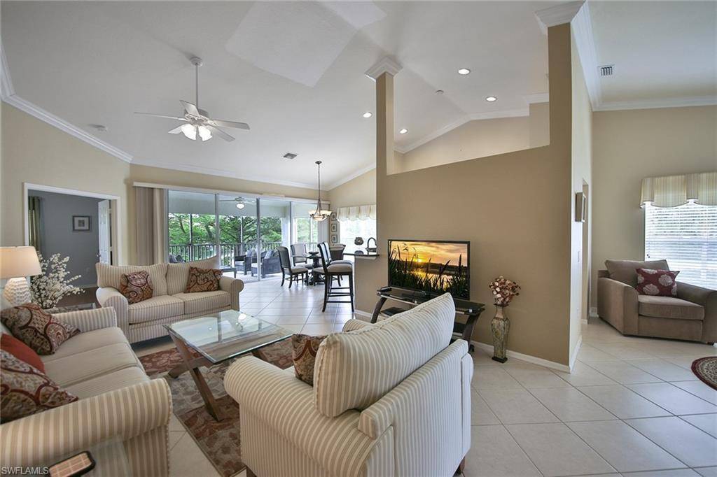 Naples, FL 34110,5615 Northboro DR #202