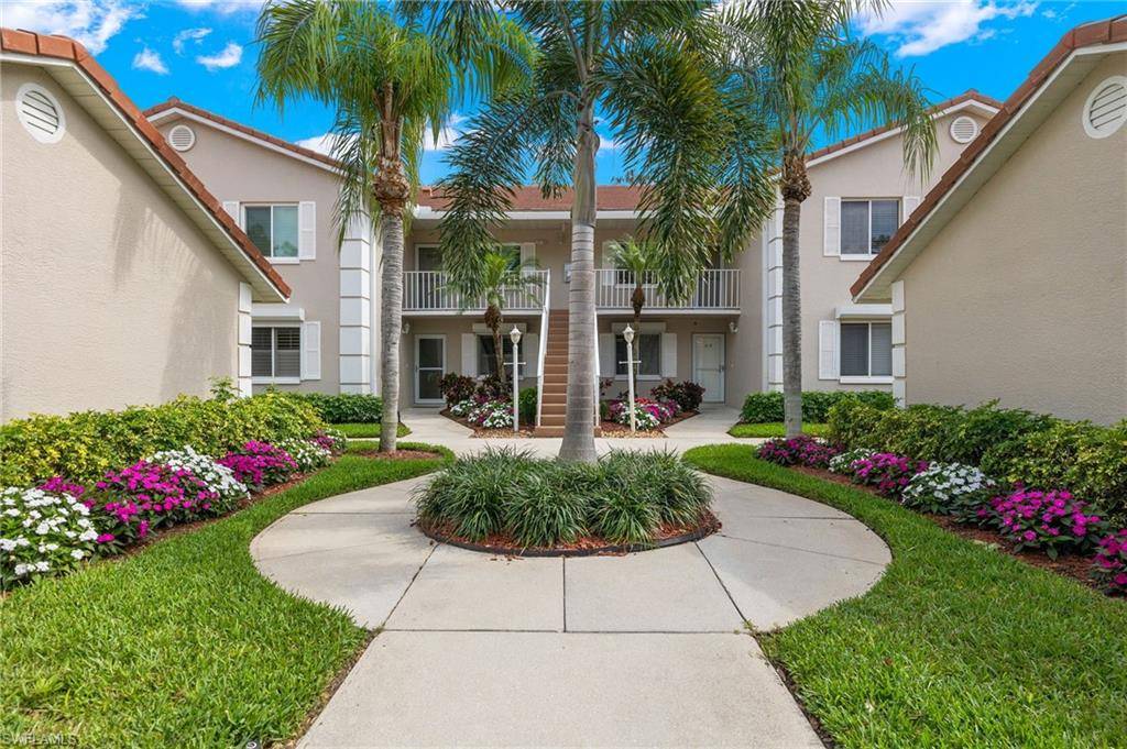 Naples, FL 34104,6700 Dennis CIR #A-204