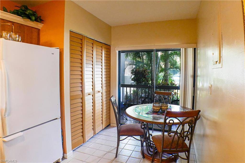 Naples, FL 34112,1804 Kings Lake BLVD #3-103