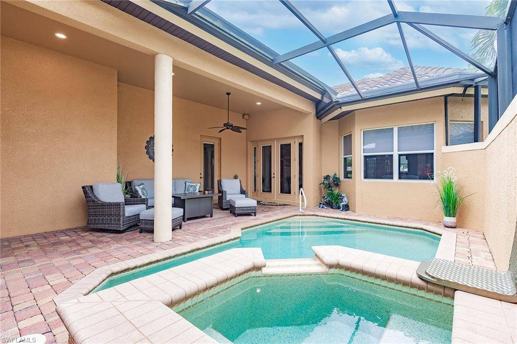 Naples, FL 34113,6105 Dogleg DR