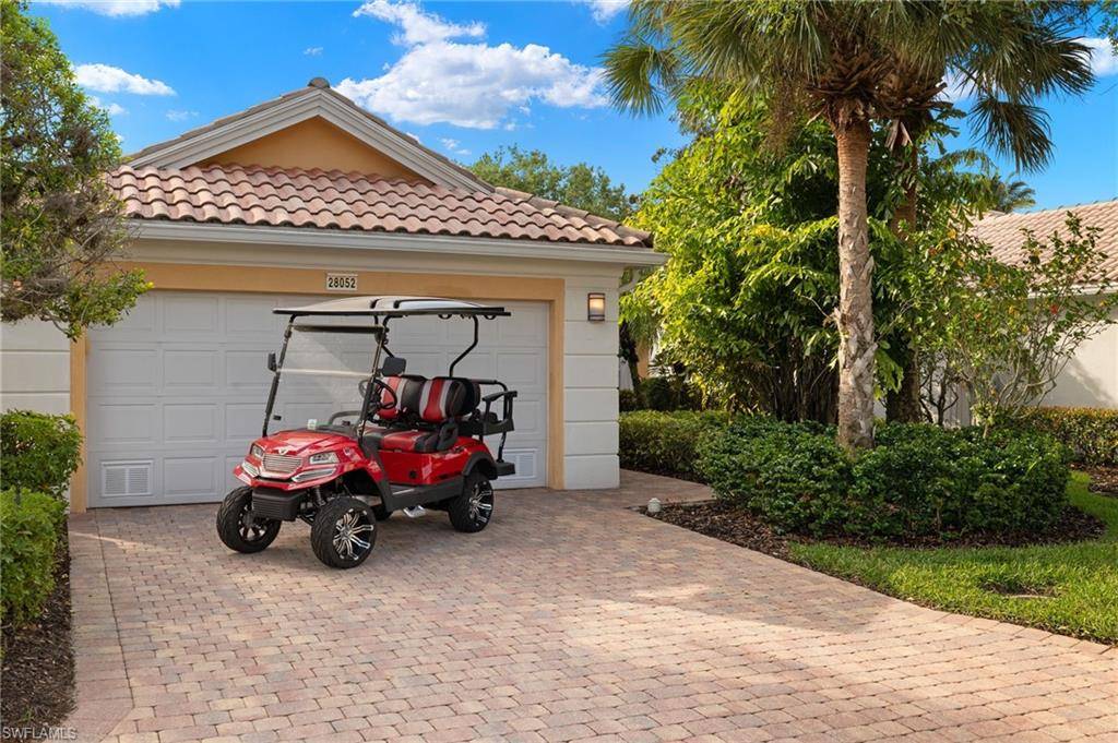 Bonita Springs, FL 34135,28052 Eagle Ray CT