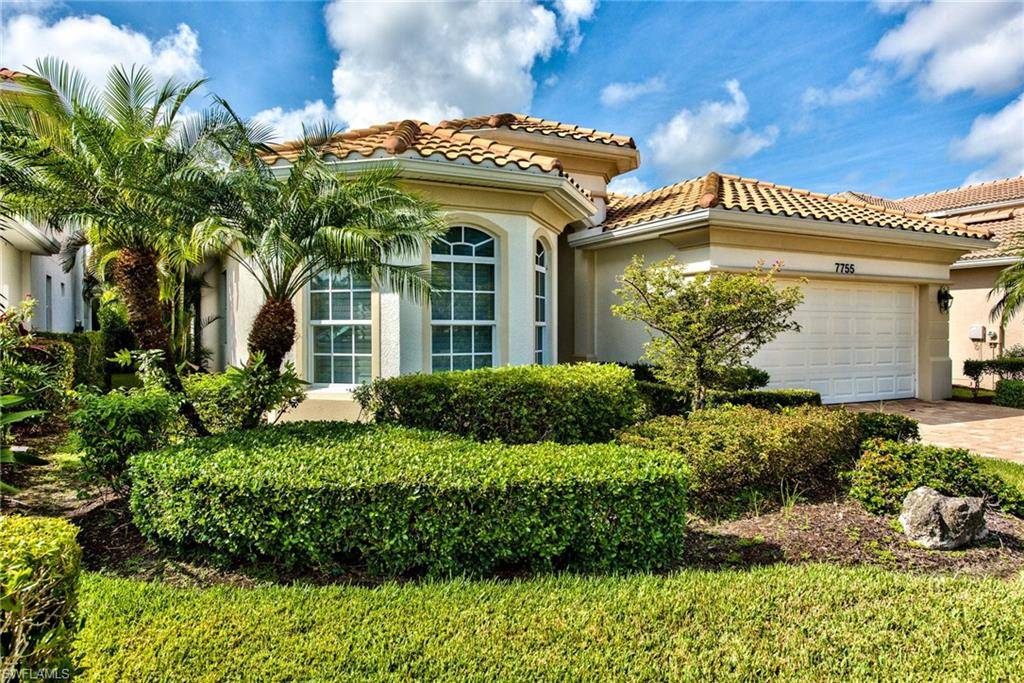 Naples, FL 34112,7755 Martino CIR