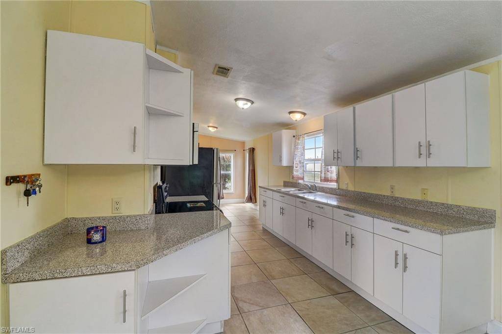 Clewiston, FL 33440,729 Arkansas AVE