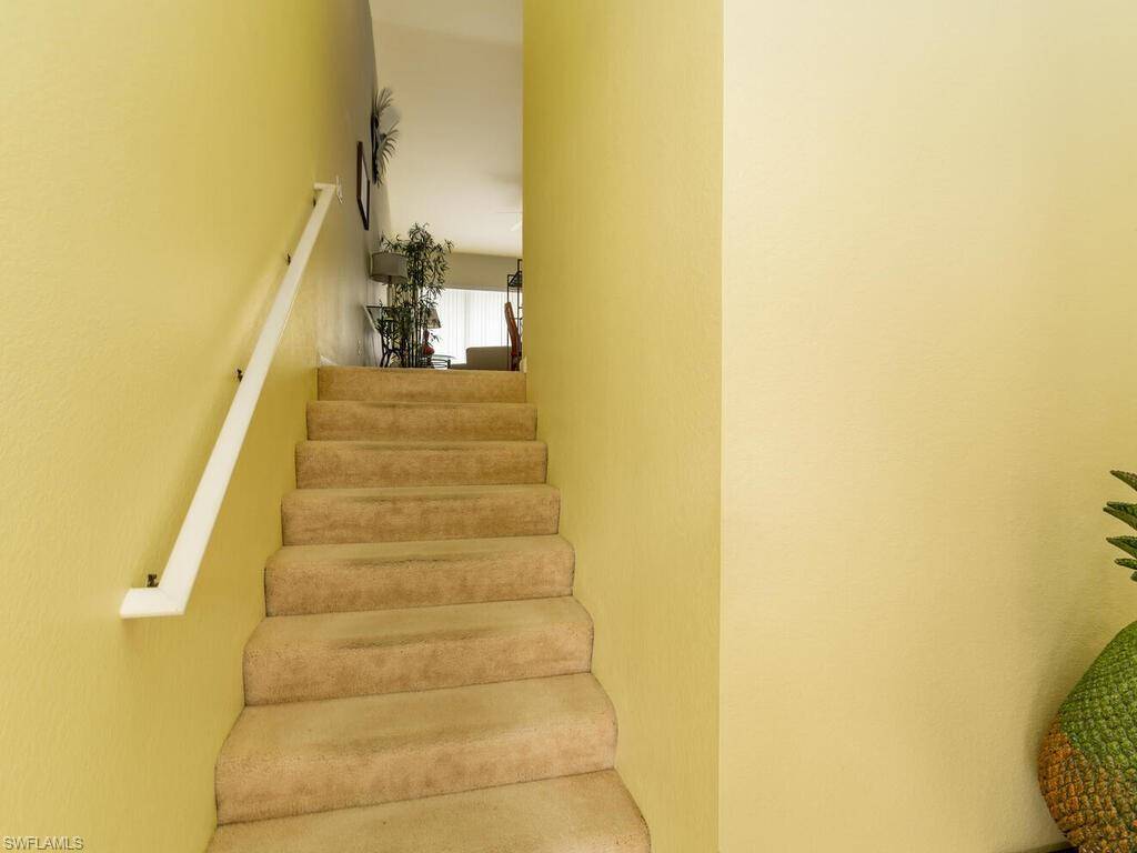 Naples, FL 34114,25065 Peacock LN #202