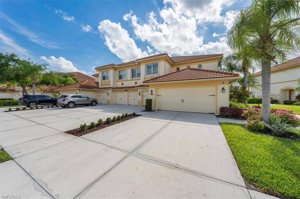 Naples, FL 34104,7877 Clemson ST #202