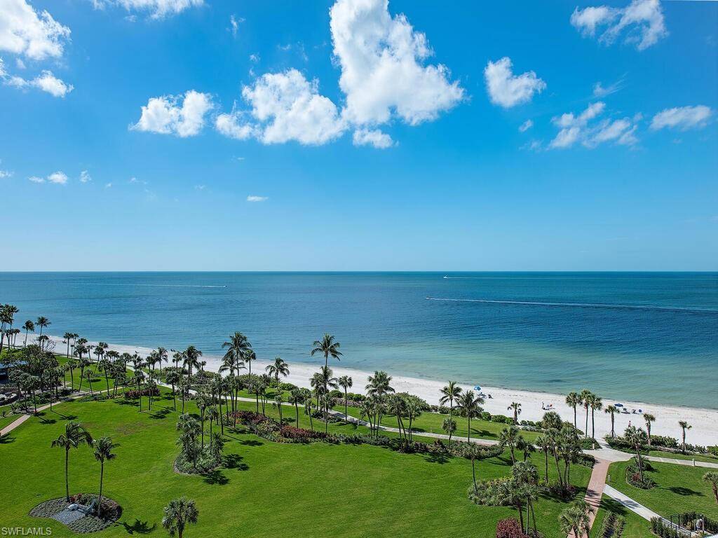 Naples, FL 34103,4041 Gulf Shore BLVD N #1002