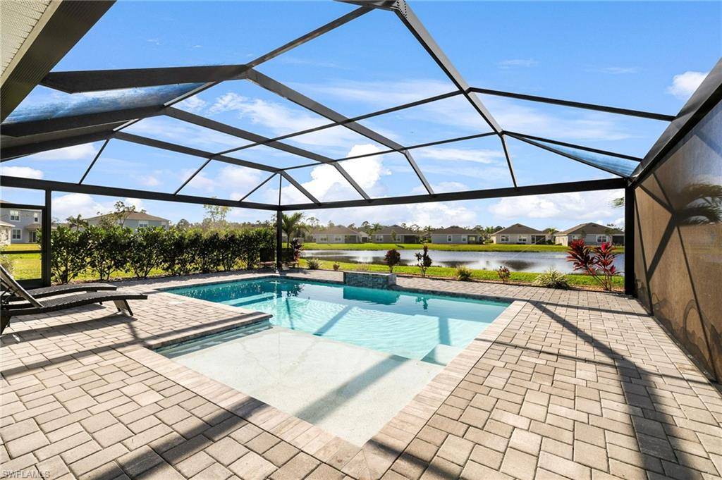 North Fort Myers, FL 33917,8915 Cascade Price CIR