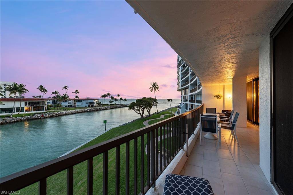 Naples, FL 34103,2304 Gulf Shore BLVD N #314