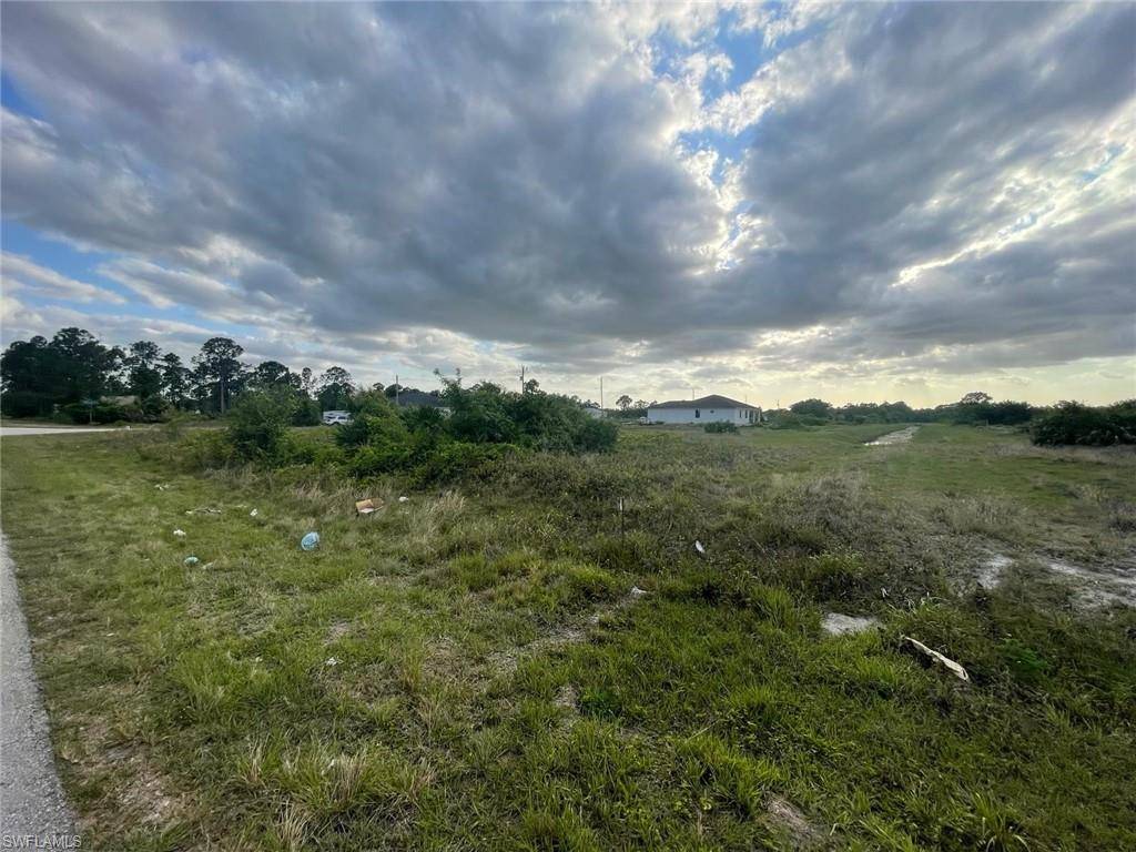 Lehigh Acres, FL 33974,549 Trinity ST E