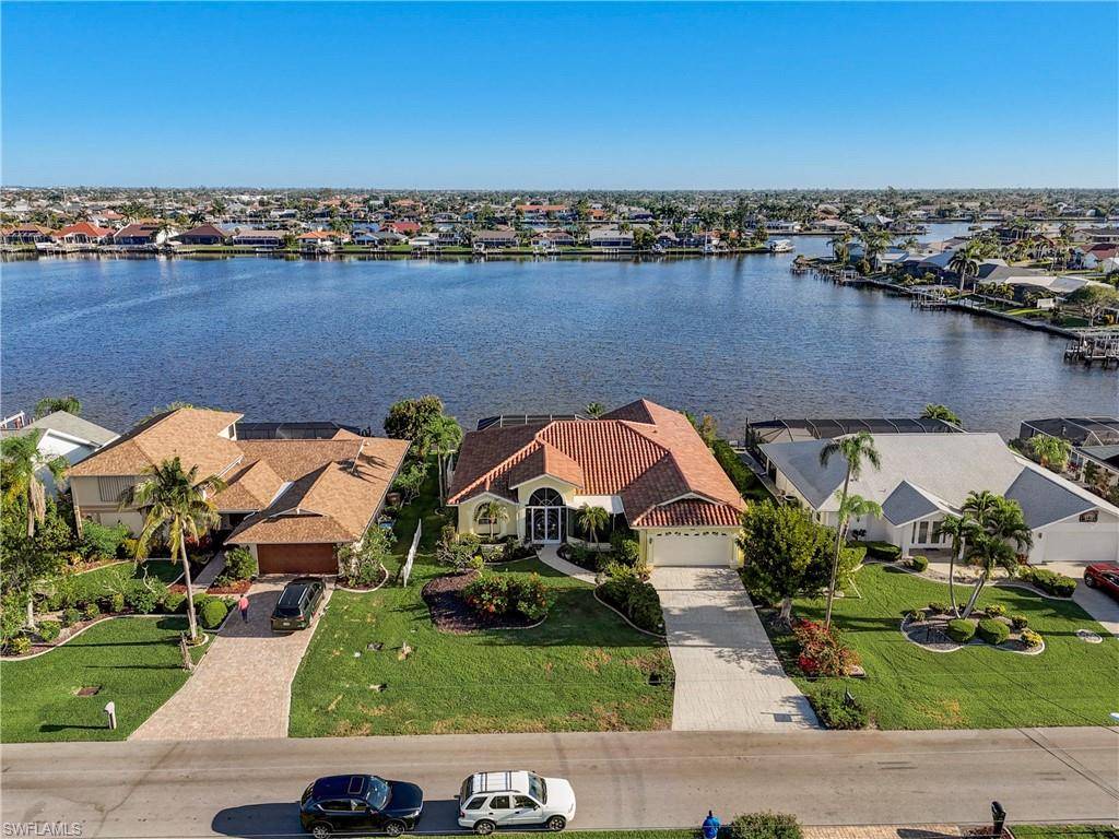 Cape Coral, FL 33914,605 SW 51st TER
