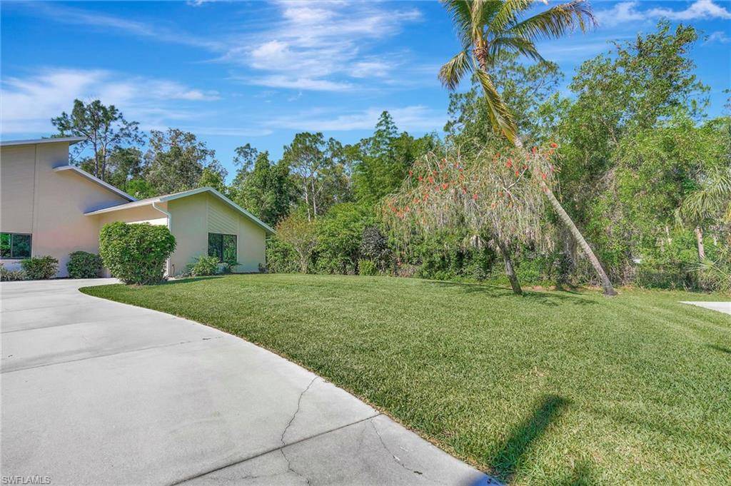 Naples, FL 34119,5110 Coral Wood DR