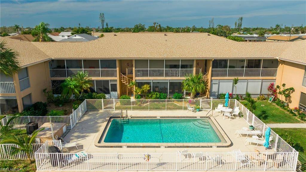 Cape Coral, FL 33904,4629 SE 5th AVE #203