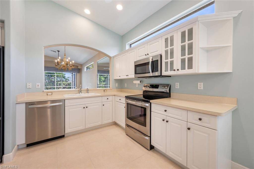 Naples, FL 34119,8707 Ibis Cove CIR