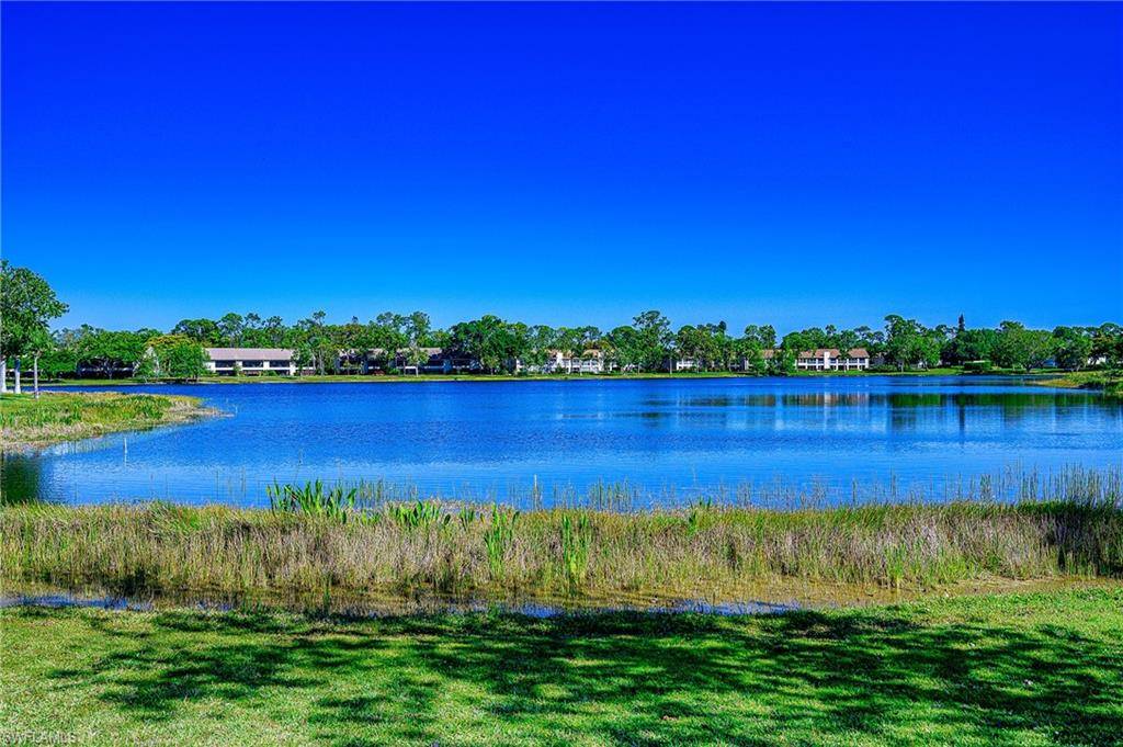 Naples, FL 34112,2650 Kings Lake BLVD #6-202