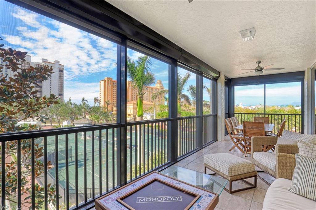 Naples, FL 34108,8720 Bay Colony DR #304