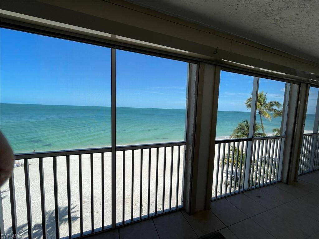 Naples, FL 34108,9485 Gulf Shore DR #B402