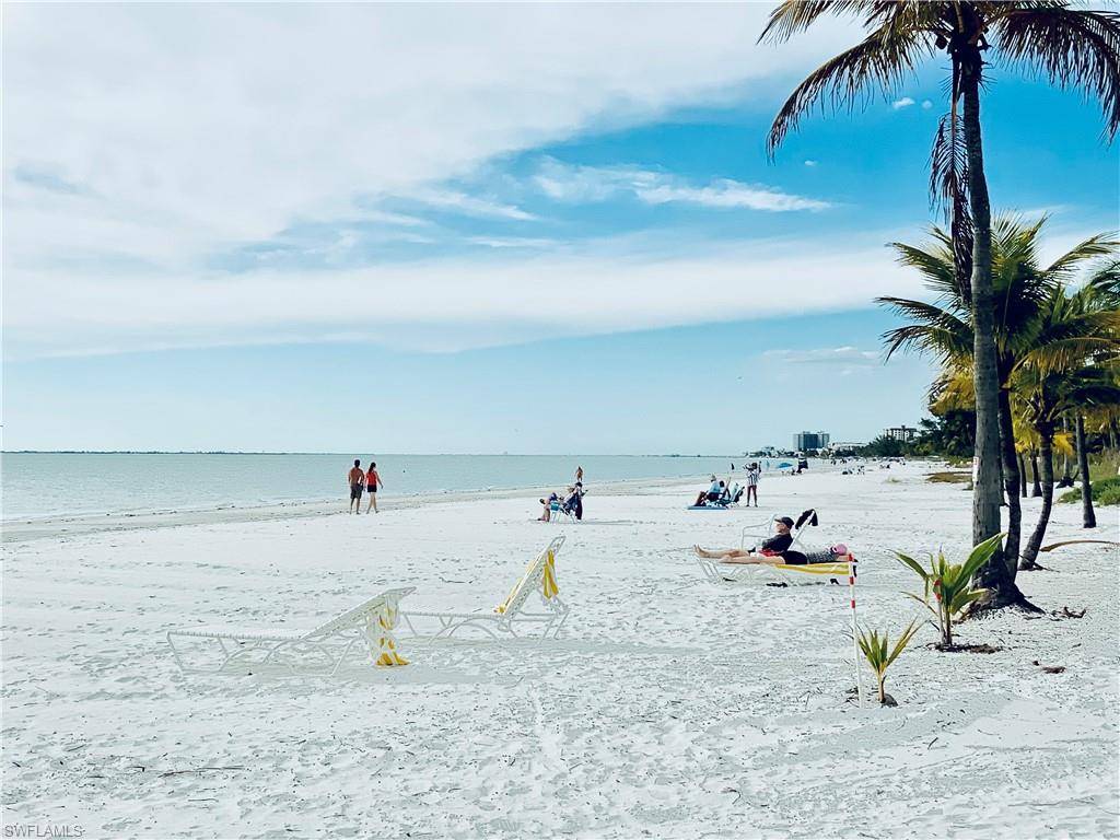 Fort Myers Beach, FL 33931,7300 Estero BLVD #403