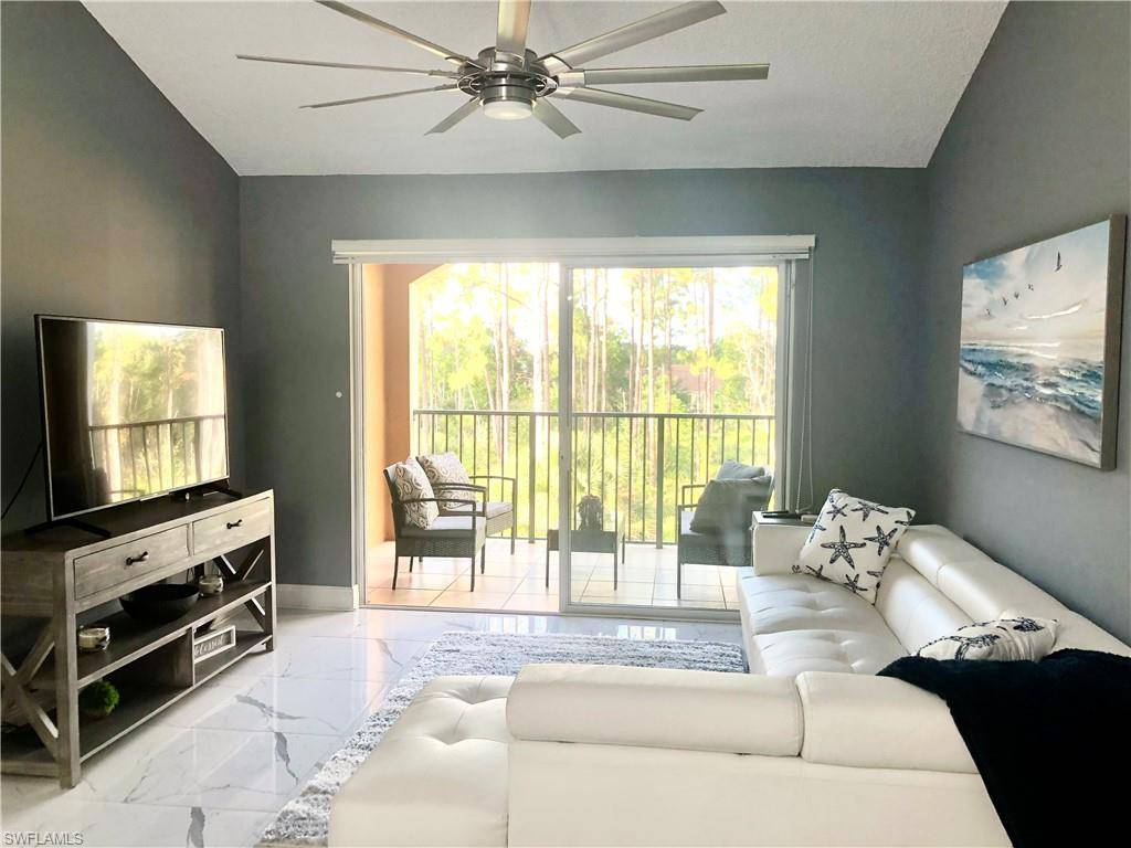 Naples, FL 34104,1220 Wildwood Lakes BLVD #306