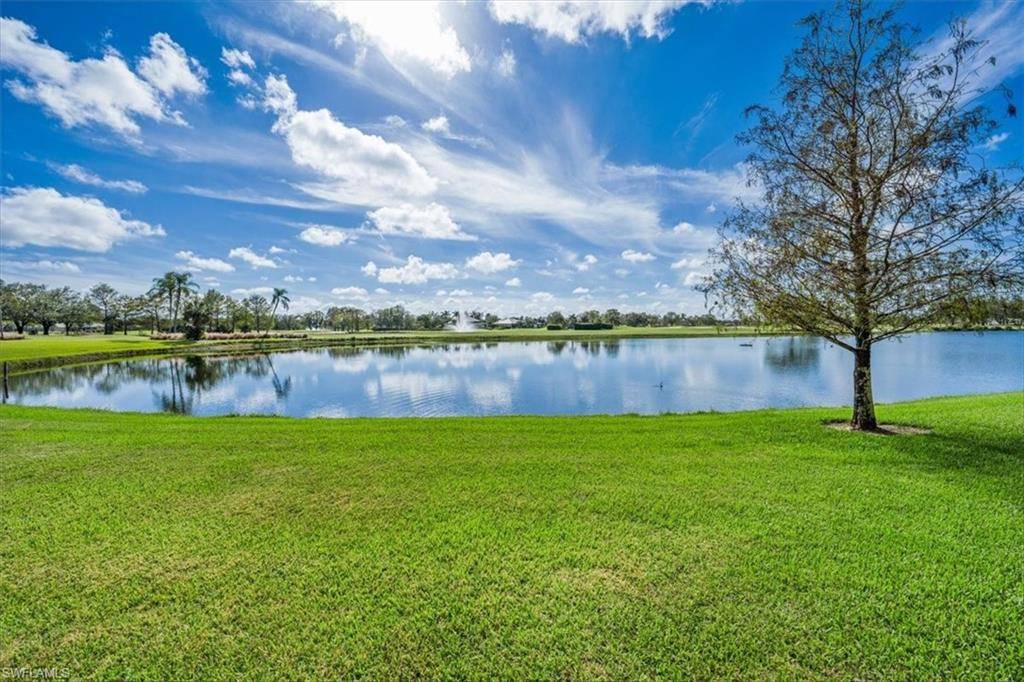 Naples, FL 34119,580 Avellino Isles CIR #102