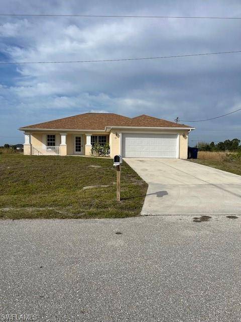 Lehigh Acres, FL 33974,354 Petite AVE
