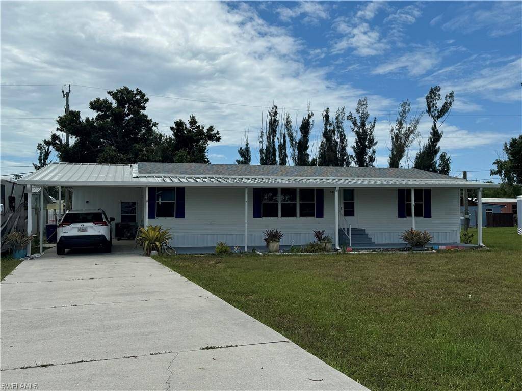 Bokeelia, FL 33922,5887 Sailfish RD