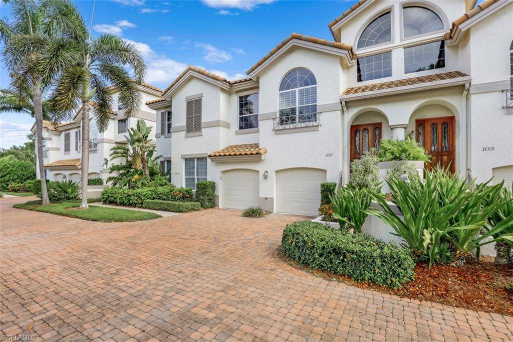 Naples, FL 34103,107 Colonade CIR #103