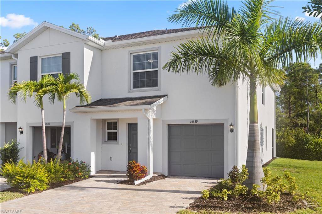 Naples, FL 34119,15539 WILDFLOWER CIR