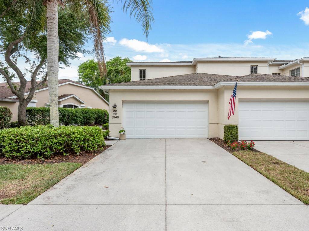 Naples, FL 34112,3240 Crown Pointe BLVD #201