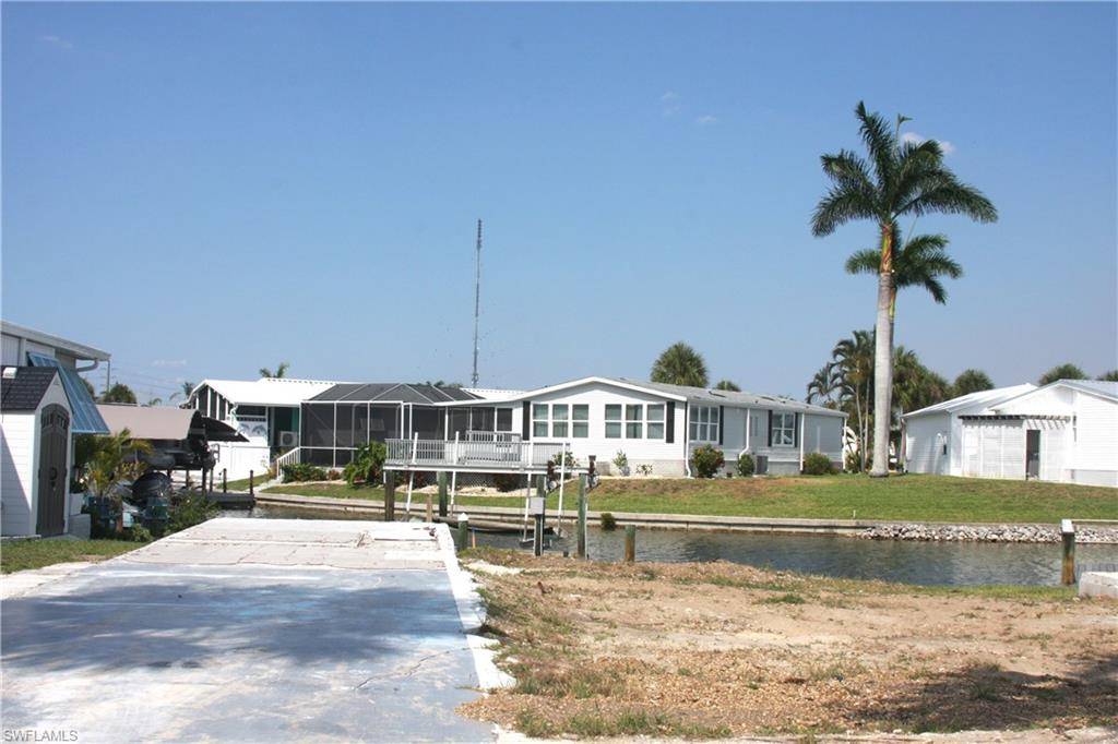 Fort Myers Beach, FL 33931,17601 Bryan CT