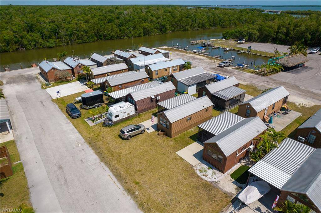 Everglades City, FL 34139,825 Copeland AVE S #18