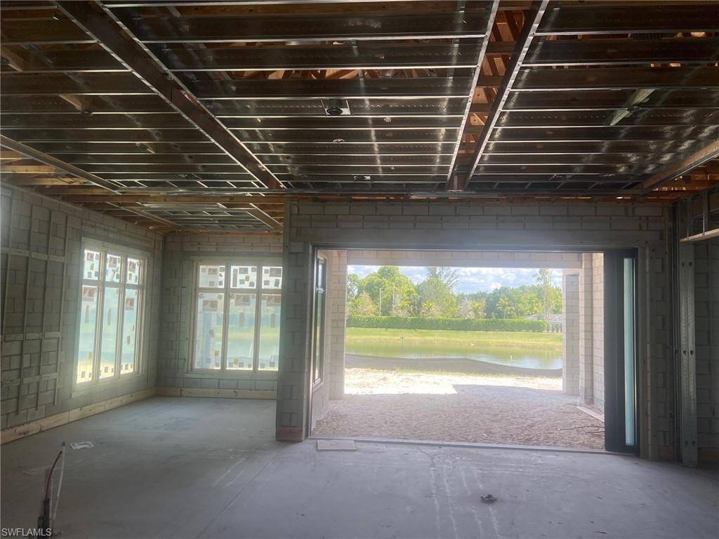 Naples, FL 34109,6708 Newport RD