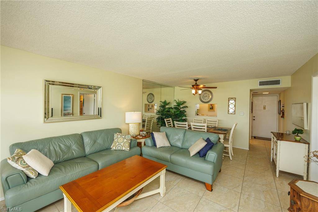 Fort Myers, FL 33907,1660 Pine Valley DR #208