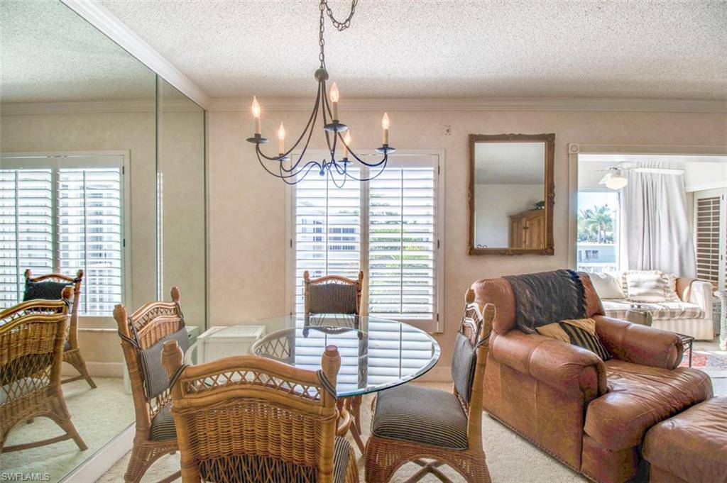 Naples, FL 34102,250 7th AVE S #305