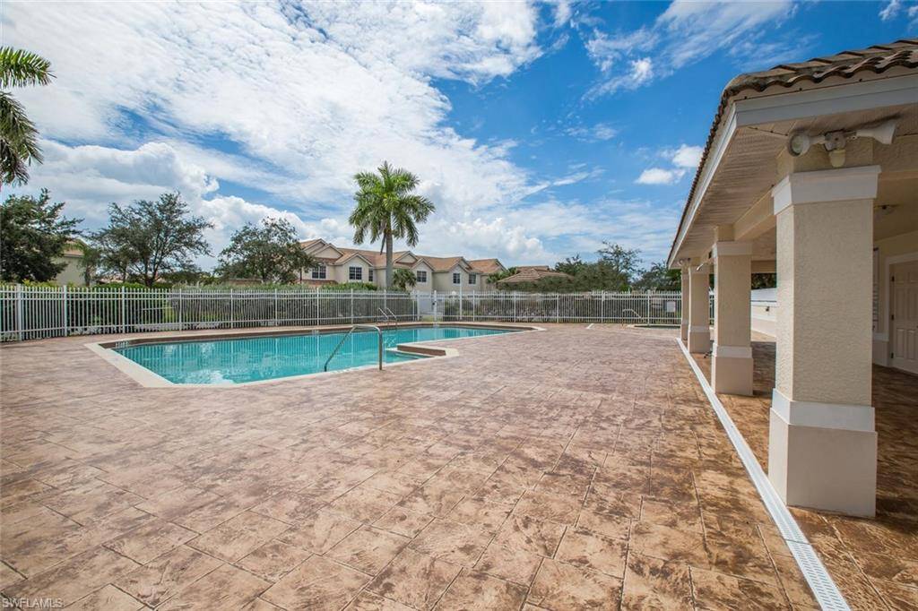 Naples, FL 34105,836 Hampton CIR #171