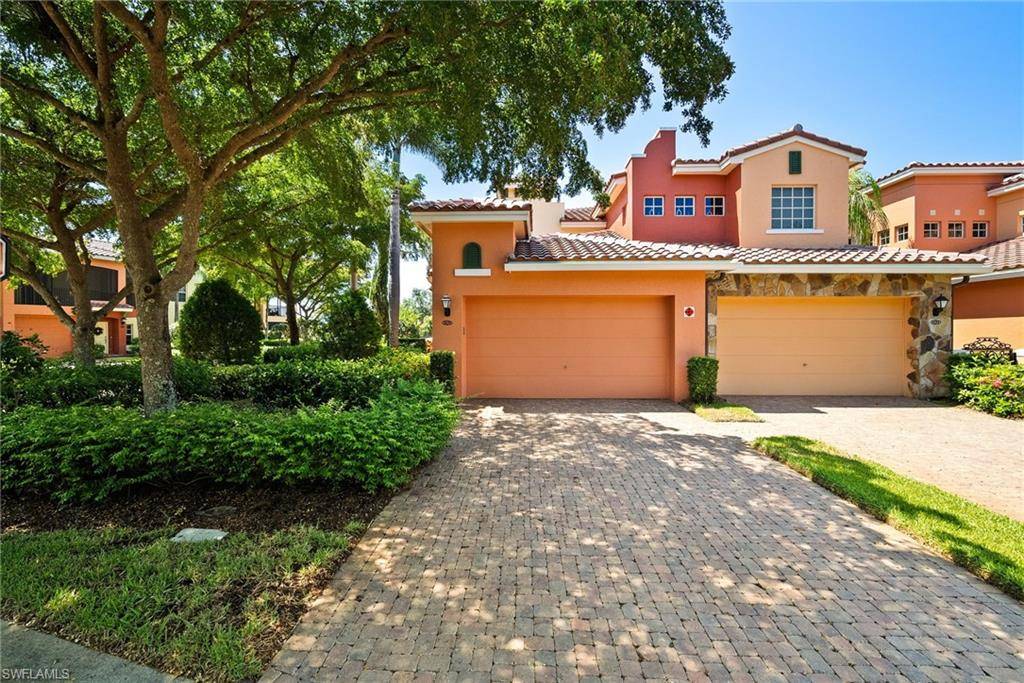 Estero, FL 33928,8549 Via Garibaldi CIR #201